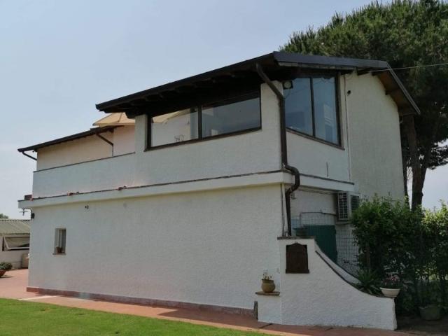 Villa Indipendente in affitto a Camaiore, Toscana