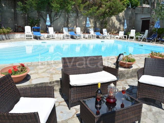 Villa Indipendente in affitto a Camerota, Campania