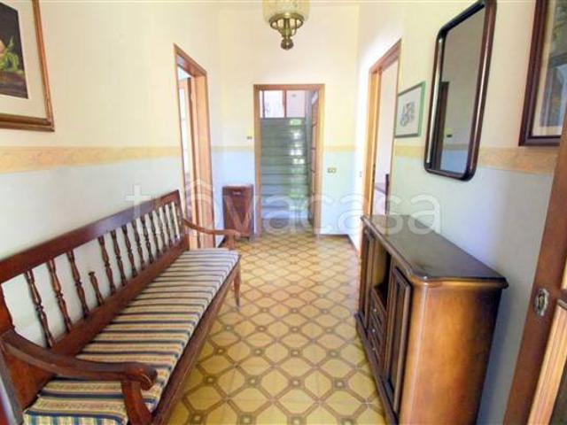 Villa Indipendente in affitto a Capannori, Lucca