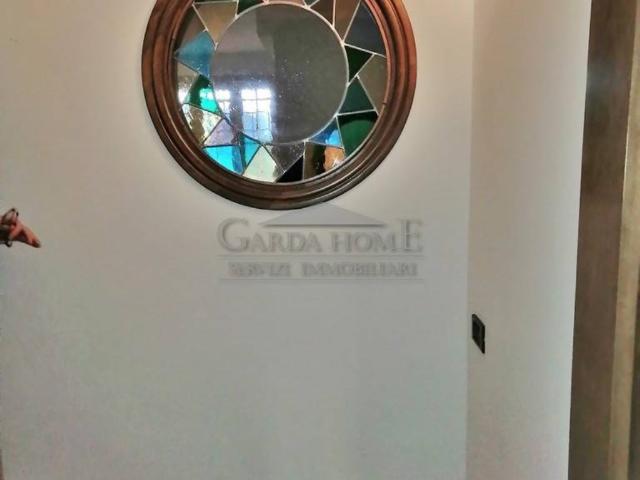 Villa Indipendente in affitto a Desenzano Del Garda, Lombardia