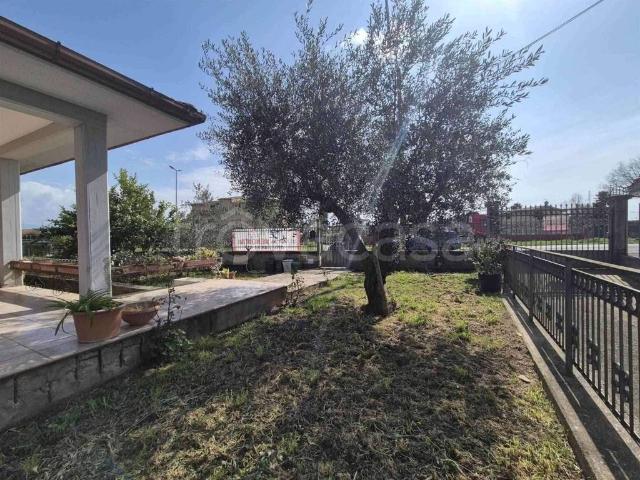 Villa Indipendente in affitto a Roma Capitale, Lazio