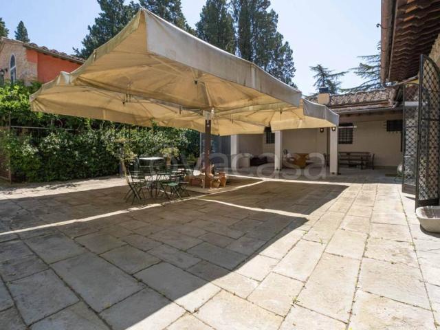 Villa Indipendente in affitto a Fiesole, Toscana