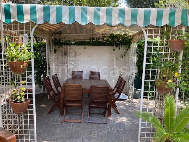 Villa Indipendente in affitto a Roma Capitale, Lazio