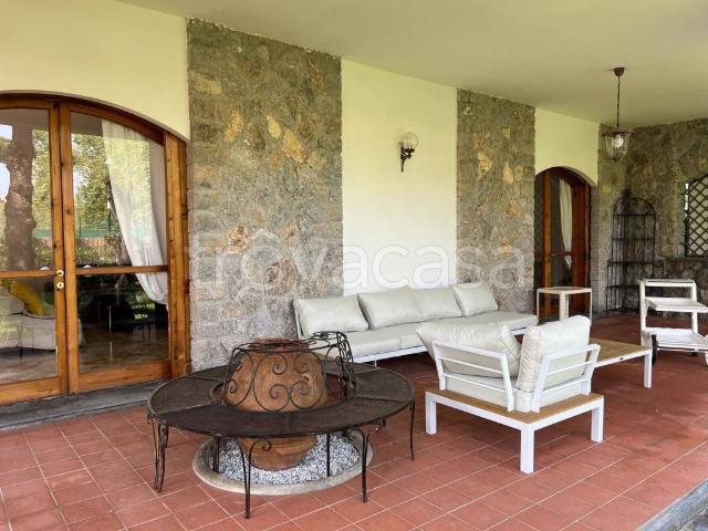Villa Indipendente in affitto a Campello Sul Clitunno, Umbria