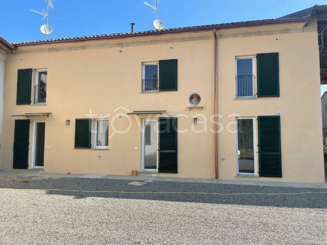 Villa Indipendente in affitto a Fabbreria, Campello Sul Clitunno