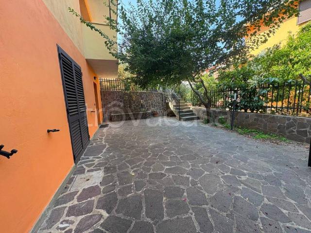 Villa Indipendente in affitto a Campello Sul Clitunno, Umbria
