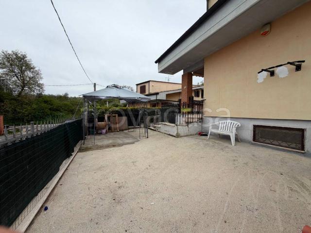 Villa Indipendente in affitto a Guidonia Montecelio, Roma Capitale