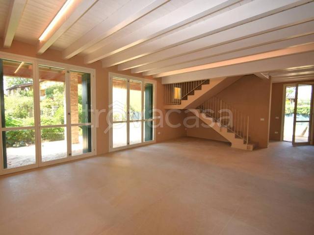 Villa Indipendente in affitto a Alberi di Vigatto, Sorbolo
