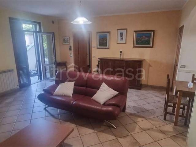 Villa Indipendente in affitto a Cenerente, Umbria