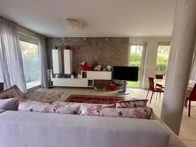 Villa Indipendente in affitto a Tonfano, Toscana