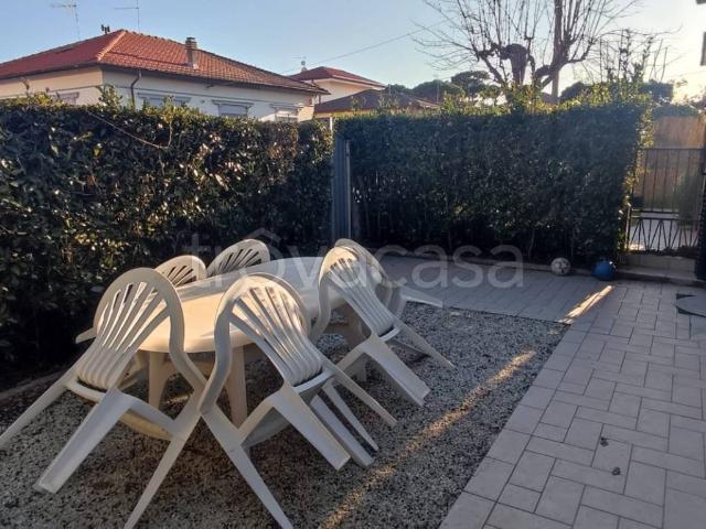 Villa Indipendente in affitto a Tonfano, Toscana