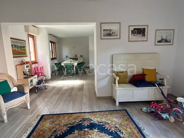 Villa Indipendente in affitto a Tonfano, Toscana