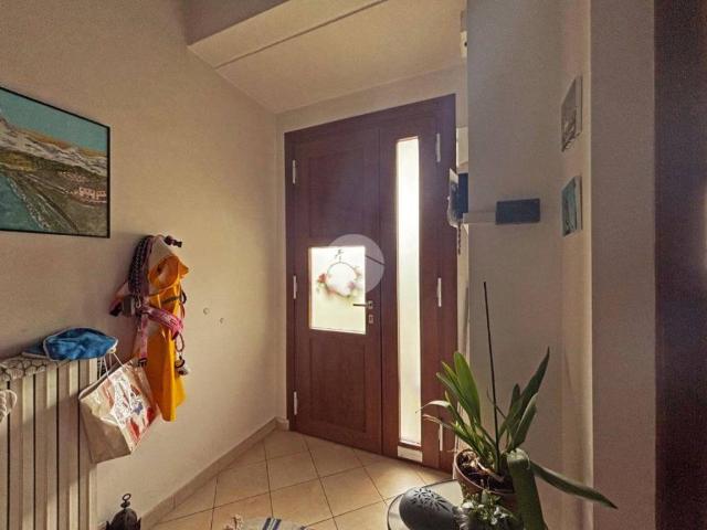 Villa Indipendente in affitto a San Luigi, Piemonte