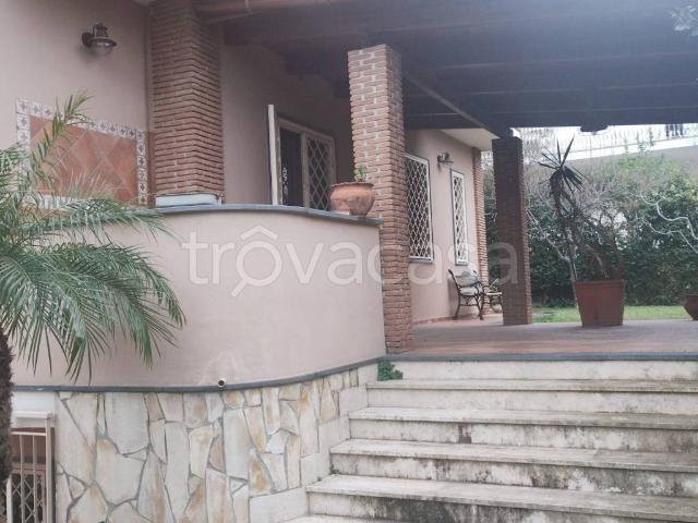 Villa Indipendente in affitto a La Schiana, Pozzuoli