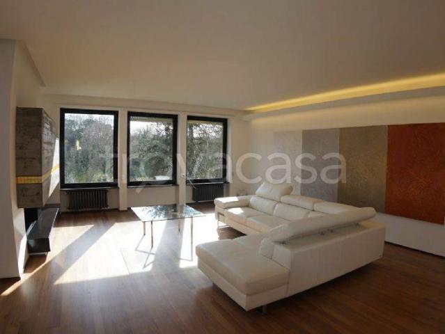 Villa Indipendente in affitto a Olgiata, Roma Capitale