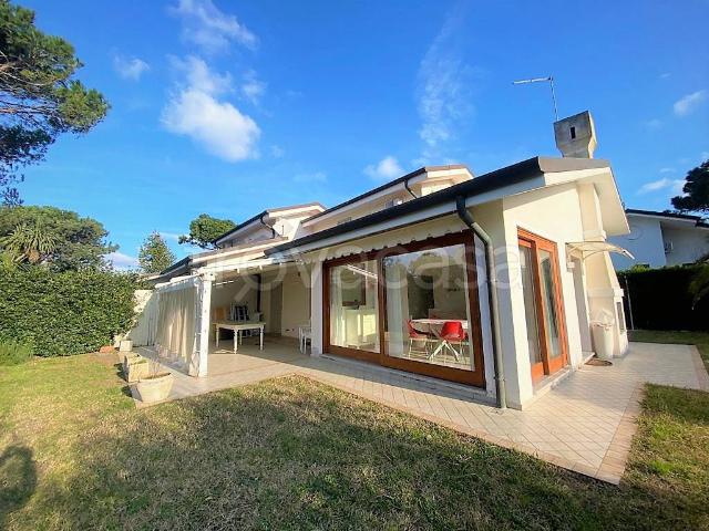 Villa Indipendente in affitto a Rosolina, Veneto