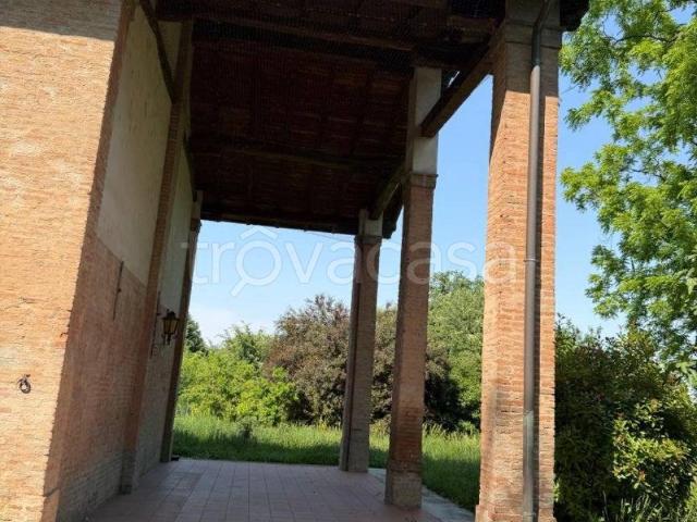 Villa Indipendente in affitto a Unione dei comuni Valli del Reno, Lavino e Samoggia, Reggio Emilia