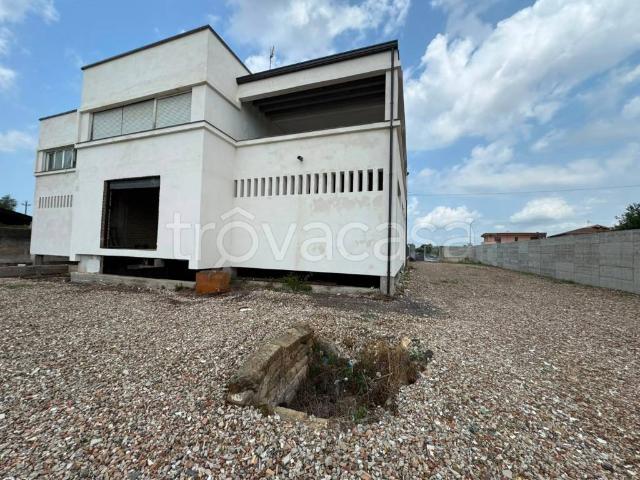 Villa Indipendente in affitto a Villa Literno, Campania