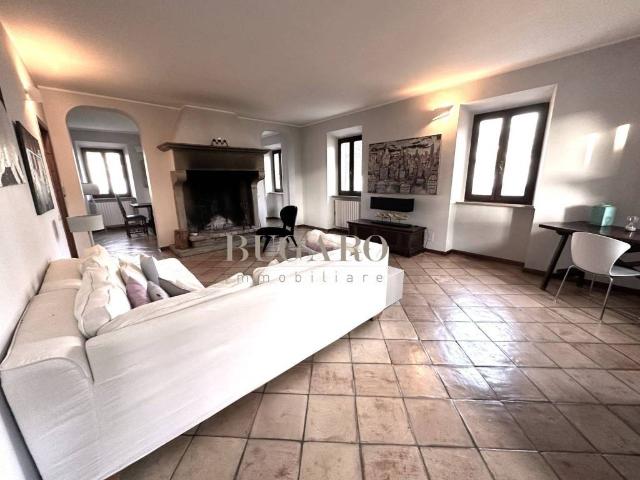 Villa Indipendente in affitto a Ancona