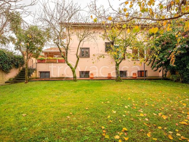 Villa Indipendente in affitto a Roma Capitale, Lazio