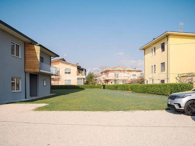 Villa Indipendente in affitto a Caldogno, Veneto
