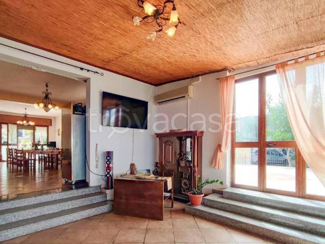 Villa Indipendente in affitto a Caronia, Sicilia