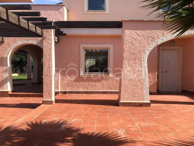 Villa Indipendente in affitto a Barialto, Puglia