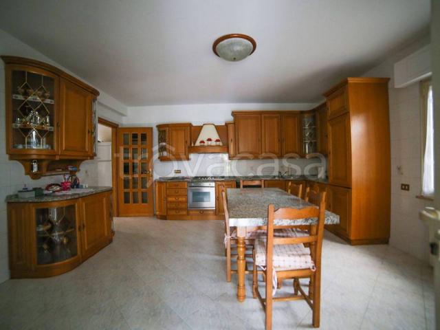 Villa Indipendente in affitto a Fregene, Roma Capitale