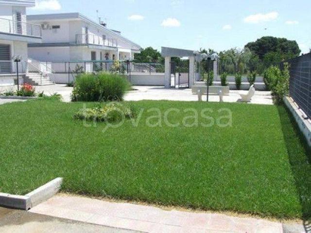 Villa Indipendente in affitto a Puglia, Foggia