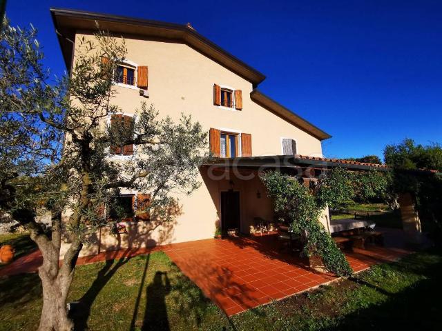 Villa Indipendente in affitto a Lazise, Veneto