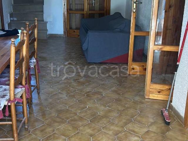 Villa Indipendente in affitto a Puglia, Taranto