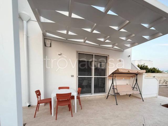 Villa Indipendente in affitto a Puglia, Taranto