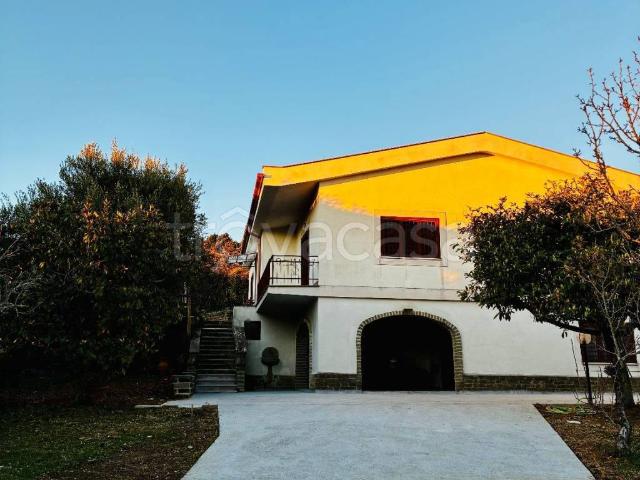 Villa Indipendente in affitto a Roma Capitale, Lazio