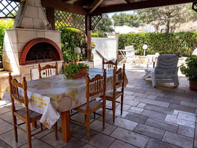 Villa Indipendente in affitto a Rosa Marina di Ostuni, Puglia