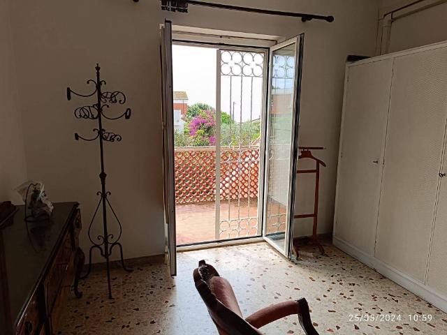 Villa Indipendente in affitto a Terracina, Lazio