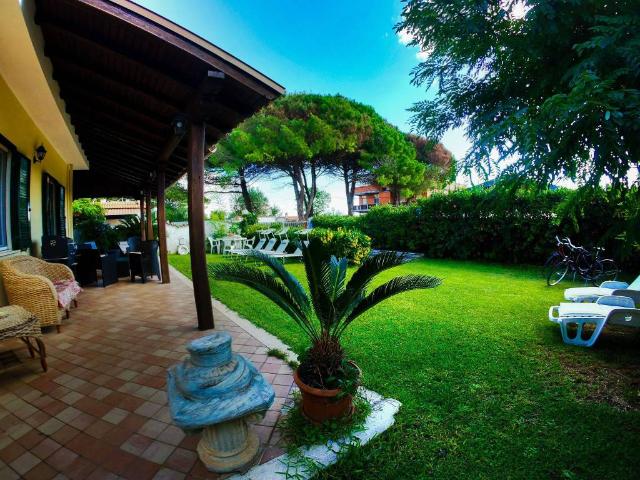 Villa Indipendente in affitto a Terracina, Lazio
