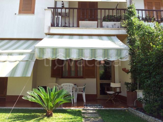 Villa Indipendente in affitto a Piscinari, Roma Capitale