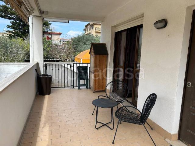 Villa Indipendente in affitto a Lido di Marechiaro, Roma Capitale