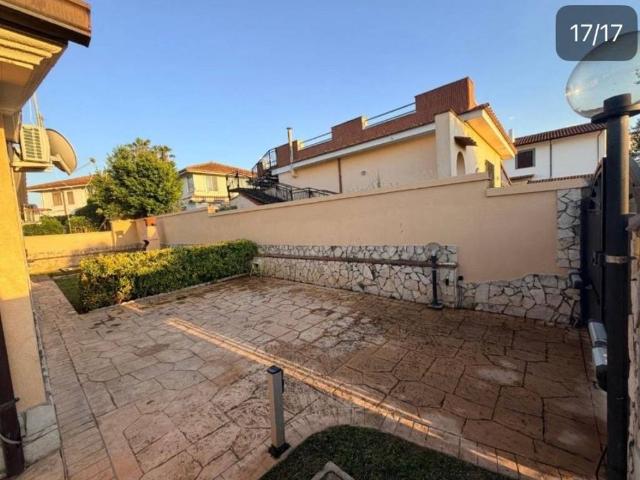 Villa Indipendente in affitto a Roma Capitale, Lazio