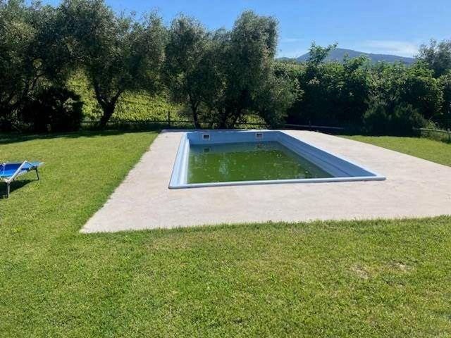Villa Indipendente in vendita a Passo Varano, Marche
