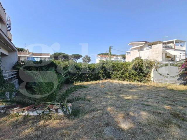 Villa Indipendente in vendita a Lido di Enea, Roma Capitale