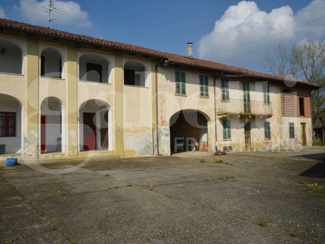Villa Indipendente in vendita a Piemonte, Asti
