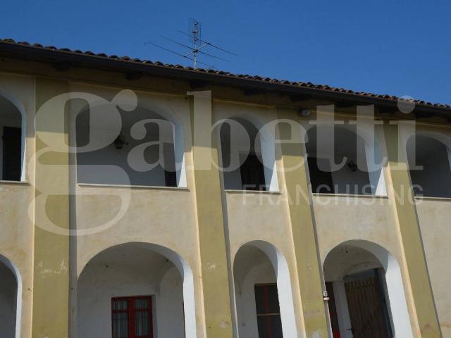 Villa Indipendente in vendita a Piemonte, Asti
