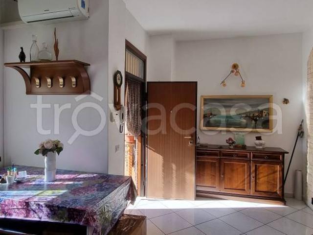 Villa Indipendente in vendita a Villanova, Barzanò