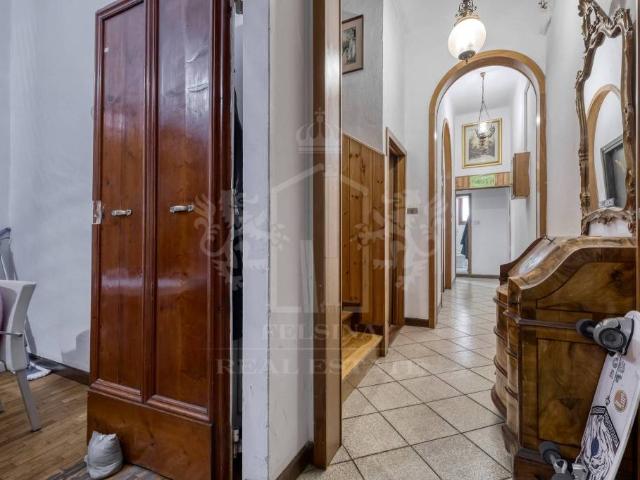 Villa Indipendente in vendita a San Donato-San Vitale, Bologna