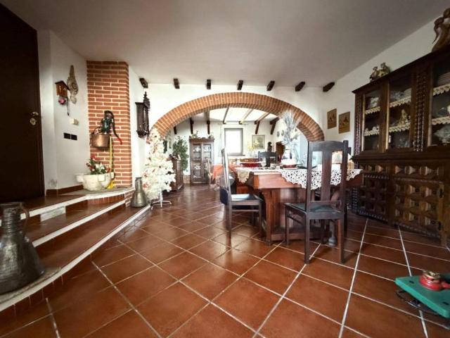 Villa Indipendente in vendita a Bonemerse, Lombardia