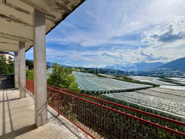Villa Indipendente in vendita a Comunità della Val di Non, Fondo