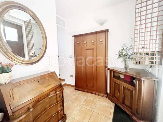 Villa Indipendente in vendita a Tabuloni, Piemonte