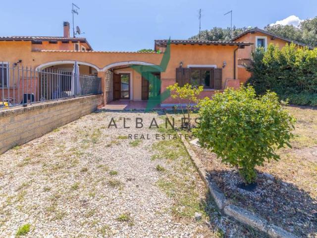 Villa Indipendente in vendita a Roma Capitale, Lazio
