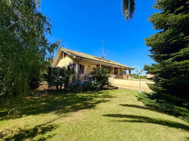 Villa Indipendente in vendita a Roma Capitale, Lazio